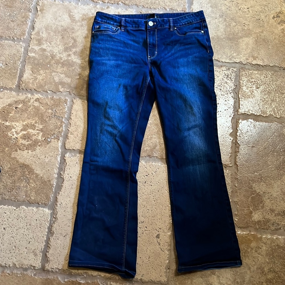 White House Black Market Boot Leg Stretch Jeans
